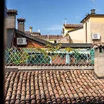 Laura - Residenze Estensi مودينا