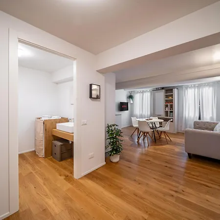 公寓 Laura - Residenze Estensi 摩德纳