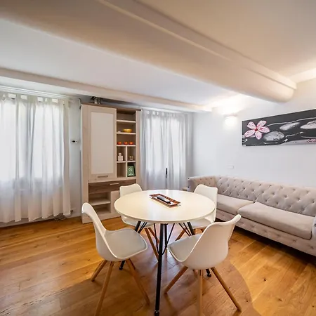 Laura - Residenze Estensi 公寓 摩德纳