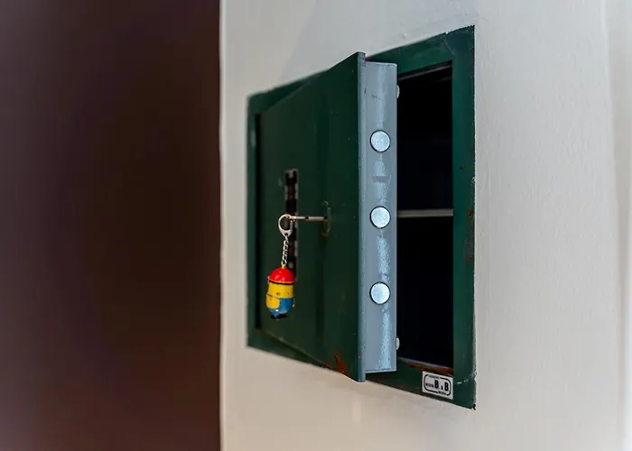 Laura - Residenze Estensi 摩德纳