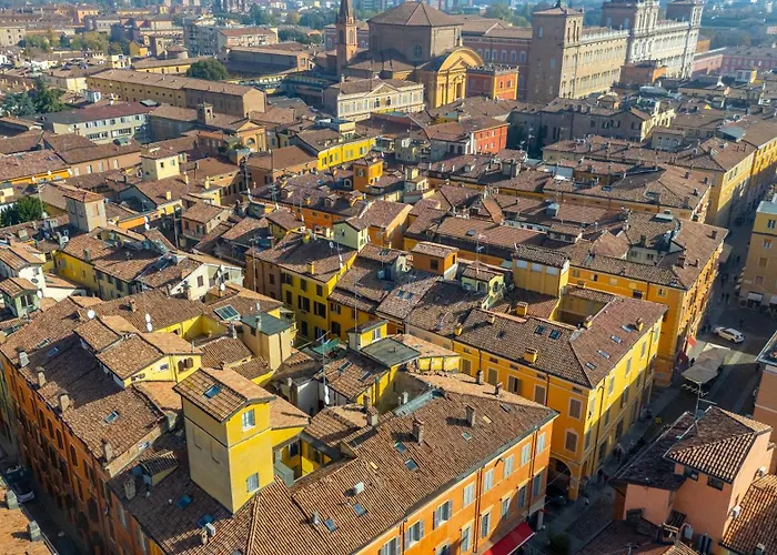 Laura - Residenze Estensi * 摩德纳